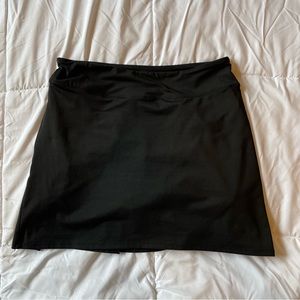 black tennis skirt